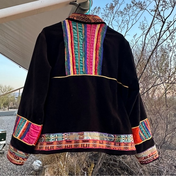 COLDWATER CREEK GYPSY COAT Jacket Size L Black VELVET‎ Bold Tapestry Art to Wear - Picture 10 of 10